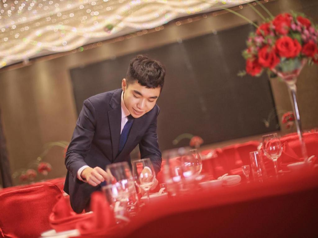 Wyndham Grand Plaza Royale Huayu Chongqing Hotel Bagian luar foto