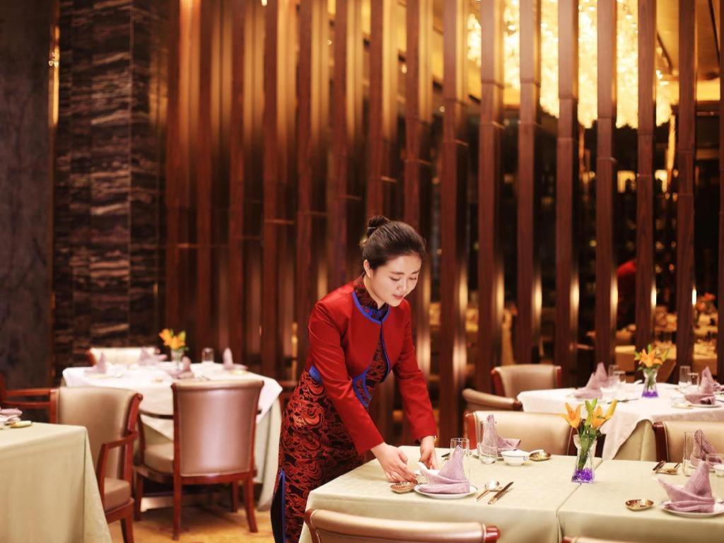 Wyndham Grand Plaza Royale Huayu Chongqing Hotel Bagian luar foto
