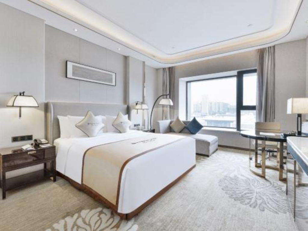 Wyndham Grand Plaza Royale Huayu Chongqing Hotel Bagian luar foto