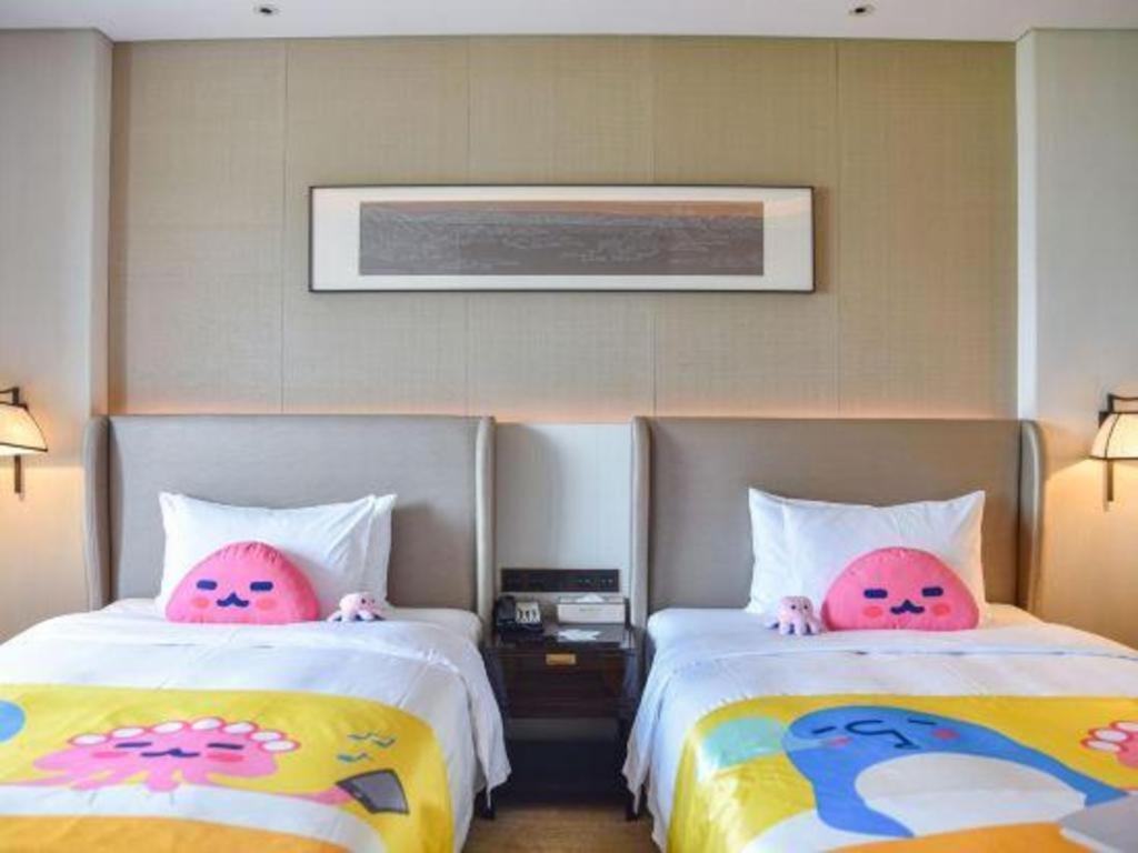 Wyndham Grand Plaza Royale Huayu Chongqing Hotel Bagian luar foto