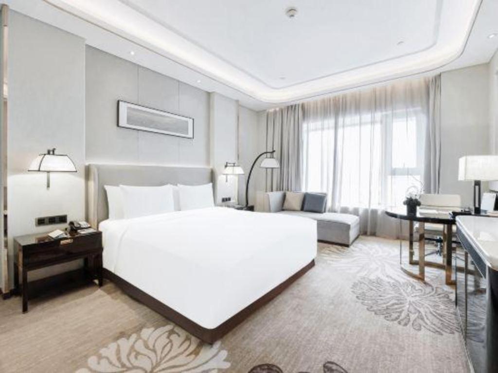 Wyndham Grand Plaza Royale Huayu Chongqing Hotel Bagian luar foto